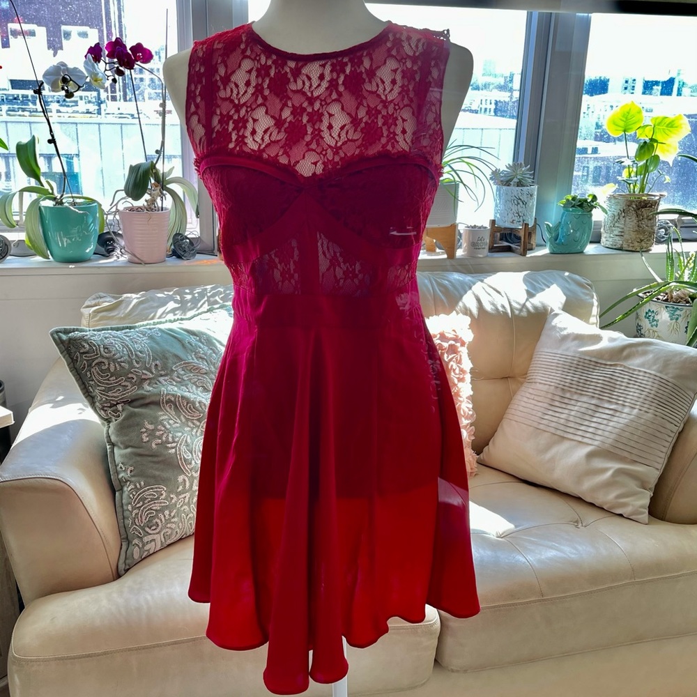 ❌SOLD❌Free People Lace Slip Dress